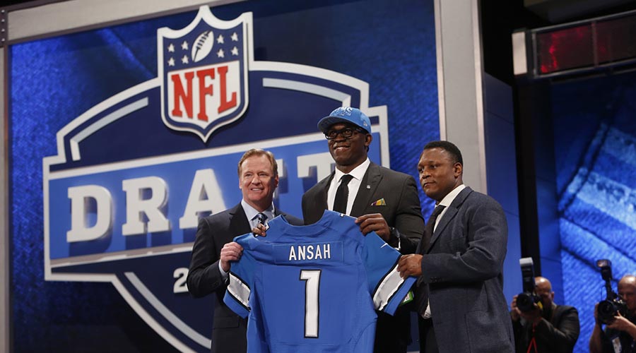 Barry Sanders, Ezekiel Ansah, Roger Goodell